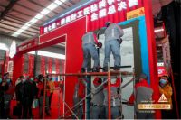 为什么贴大板，推荐用柔性瓷砖胶？