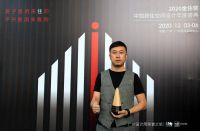 邹纪友摘得金住奖大连十大居住空间设计师称号「Talk设计」