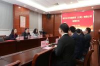 并肩前行，攻克时艰：格兰父子积极抗“疫”在路上
