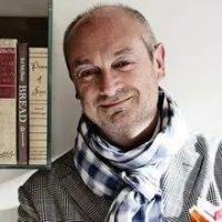 MEGAHOME丨Glas Italia 一「览」Aladin玻璃面纱