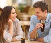 相亲聊天攻略 内向的人相亲怎么聊天