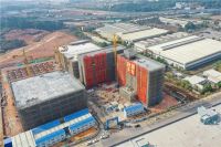 荣耀封顶 启幕未来丨百能橱柜智能研发生产基地封顶大吉！