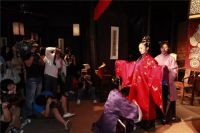 中式婚礼三套衣服一般顺序 举办中式婚礼穿几件衣服