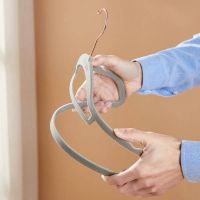 你知道明星使用什么样的衣架吗？QURATTA夸她衣架中的“爱马仕”