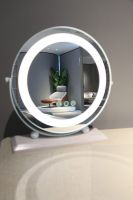 斯可馨携“布”一young新品惊艳亮相东莞展 打造智慧生活新体验