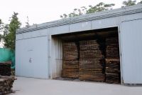 古森红木•匠造好品|4重烘干，让家具更持久耐用