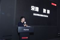 奥马AWE展厅卷起红色超跑风暴，北京法拉利俱乐部会员定制冰箱亮相发布