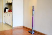 轻松除尘不沉重，吉米小轻杆吸尘器双尘杯更减压，家居清洁干净又省心