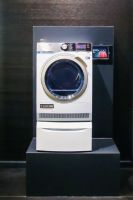 Ramon Sariego：因为AEG，所以“爱予己”。