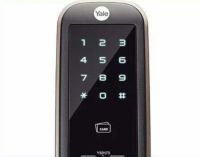 耶鲁智能锁和你携手以科技为父母筑起爱的防护网