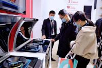 AWE2021帅丰“S65鲜行者”集成灶惊艳面世 “冷藏热蒸”重塑健康厨房新生态