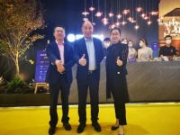 定义新实木，塞纳枫情风度闪耀深圳家具展