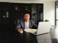 新浪家居“中原质造行”之走进新盼木门