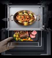 智慧烹饪新体验，美的集成厨房 · 悦家套系让厨房“动”起来