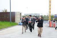 360°探秘爱康第一生产线，百安居寻根材料之源首站圆满结束！