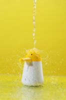 直击核心需求点 小顽鸭自动感应语音洗手机开拓洗手新市场