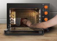 新手如何选择烤箱？ 美的电烤箱T3-L326B为你解答