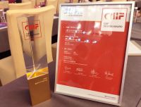 狂揽3大国际重磅奖项一战封神！亿田高定厨房完美诠释“天生艺术”！