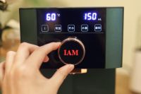 16档水温，超大水箱，IAM即热饮水机打造家庭饮水新方式