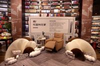 与三里屯的时尚达人一起玩儿 顾家家居趣味演绎“新国潮”