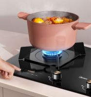 精准控温，满足挑剔味蕾，美的轻净智能套系·控温灶XQ1S ，一键烹饪做大餐