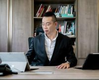 智能美容仪赛道，“老兵”娜蜜丝的创新之路