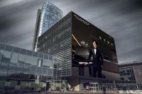 今天你与“偶像”合影了吗？！皮阿诺携手代言人李云迪形象海报高颜亮相！