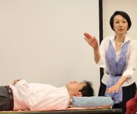 睡眠经济空前火爆，每晚深睡凭什么出圈？