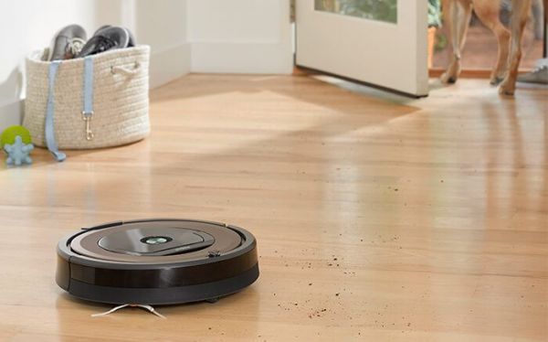 Roomba-iRobot_trans_NvBQzQNjv4Bq0RpteZ3MUTE8Duiba2xzA2FvNA4DxGQVYwEfXN_02Tw.jpg