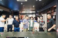 王牌配金牌,巨头正聚头——九鼎总部金牌厨柜整装馆开业!