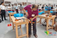 中国(赣州)第九届家具产业博览会木工技能大赛举行