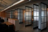 灵活转换的办公空间光线|轴门五金国际案例