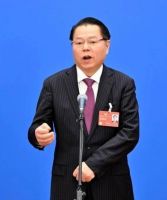 全国工商联家具装饰业商会理事长丁佐宏亮相委员通道替家居业发声