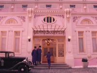 从经典电影寻找家居配色灵感:布达佩斯大饭店与芬琳漆