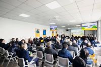 西卡集团首席执行官Mr.Thomas Hasler率领总部及亚太区领导到BFM浙江工厂参观