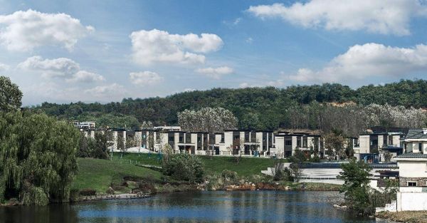 越秀沈阳｜越秀·珑御山，枕山而居，向湖而栖