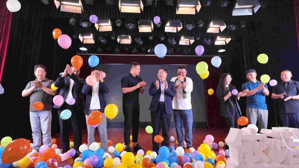 “了不起的工匠”启动大会成功举办，依诺岩板瓷砖与唐姆节能建材达成战略合作