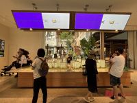 “沪九条”新政实施首日：多个楼盘喊出售楼处“不打烊”，有二手房东开始惜售