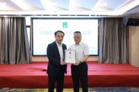 匠心认证！宝鹰实木地板荣膺“中国地板行业金质产品奖”
