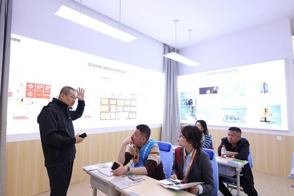 聚焦教育光环境革新，西顿照明守护亿万青少年视力健康