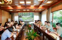 兔宝宝上市二十周年媒体工厂行：坚守绿色初心，构建大家居生态新格局