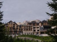 Aman Rosa Alpina于意大利多洛米蒂山脉腹地隆重揭幕