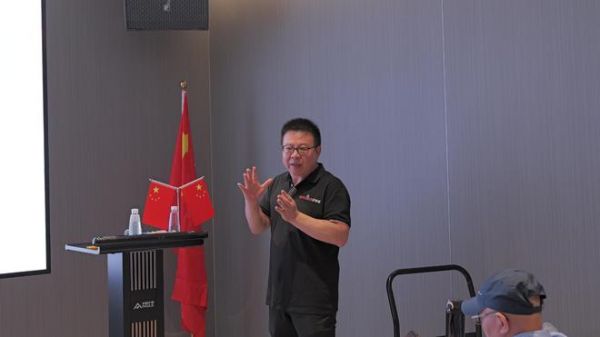 聚焦美式提拉窗系统设计及应用 | 佛山市门窗行业协会第十四次技术培训交流会圆满落幕