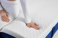 梦百合发布TVC《不被压住的她》，关注女性多重压力下的睡眠困境