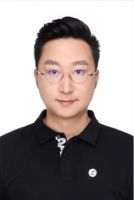 黄彦卓导演再携温情力作《会发光的朋友》登陆亦花园，曾为前作心动的你速赴情感之约