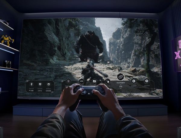 什么电视适合玩PS5？海信100寸E7Q/E8Q满级游戏电视首选