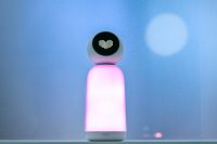 昕诺飞亮相第八届中国国际进口博览会，以创新光科技点亮智慧未来