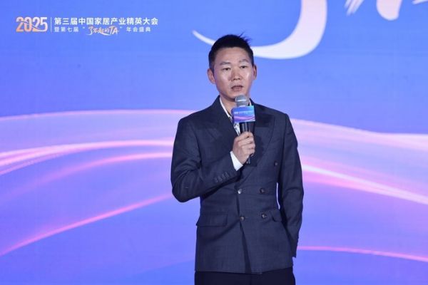 蔡兴国:存量时代以服务逻辑与场景生态破局