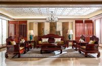 获“2025红木家具十大影响力品牌”，国寿红木陈淦凡接受央视主持人采访