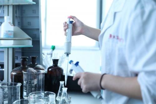 喜报！大卫地板荣膺 「第九届大雁奖·中国地板行业十大品牌」奖项